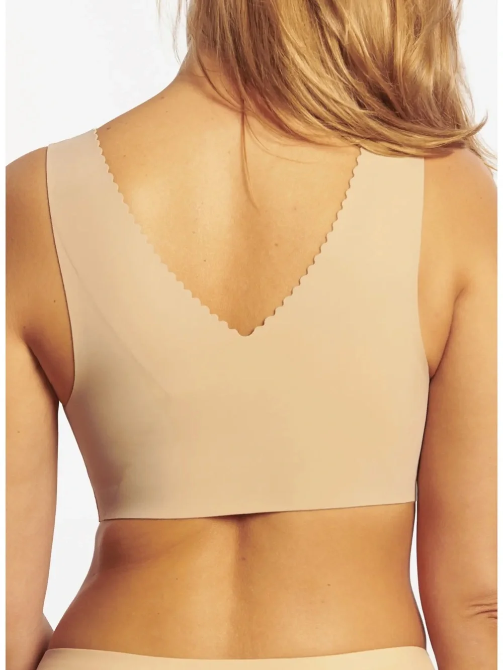 Evelyn & Bobbie ultimate back delicate